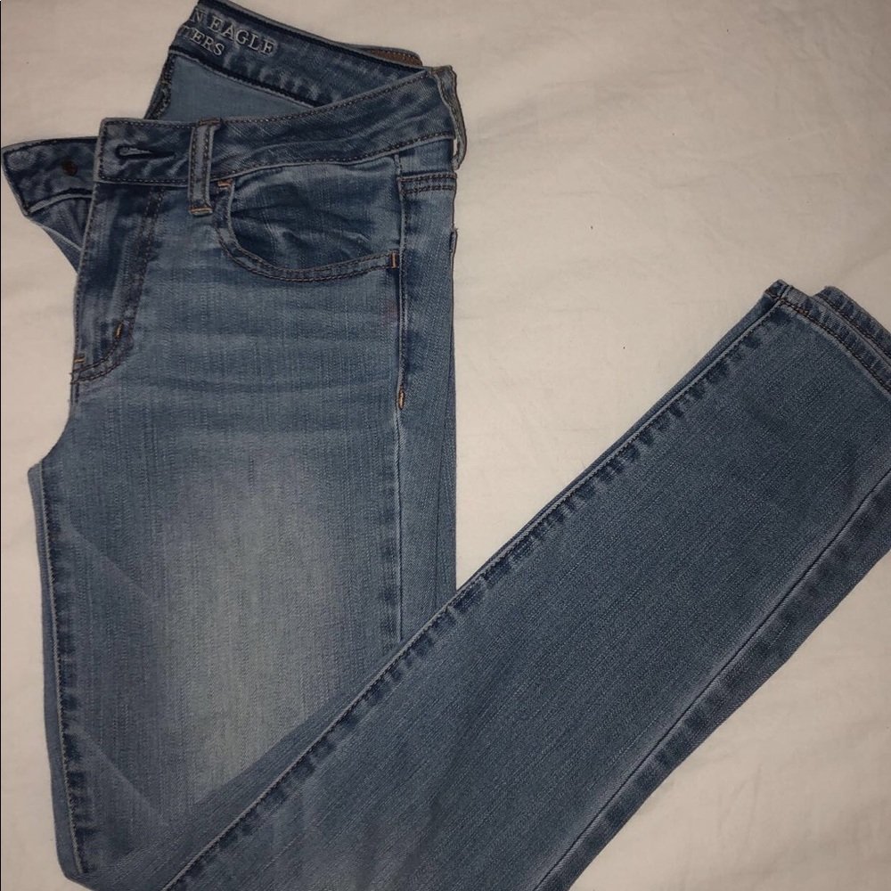 American Eagle size 6 jeans
